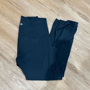 Lululemon Cropped Align (Dark Green/Blue) Size 4; Inseam 21”